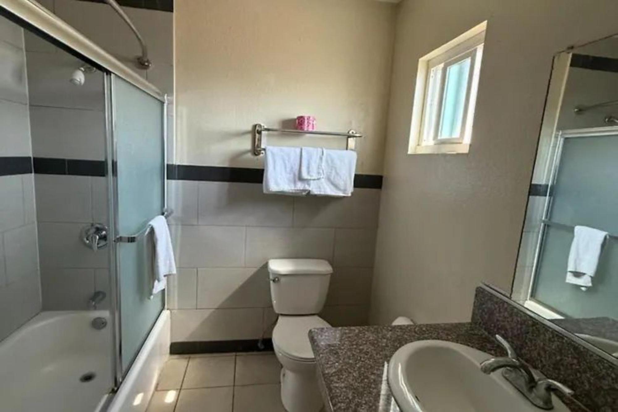 Robinhood Motel Anaheim West Ngoại thất bức ảnh
