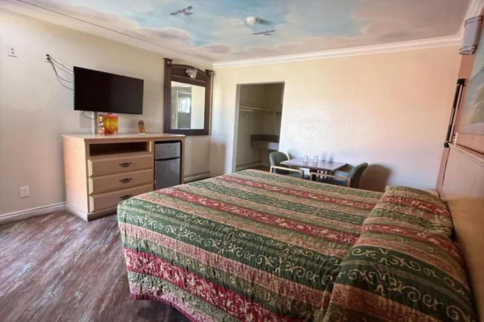 Robinhood Motel Anaheim West Ngoại thất bức ảnh